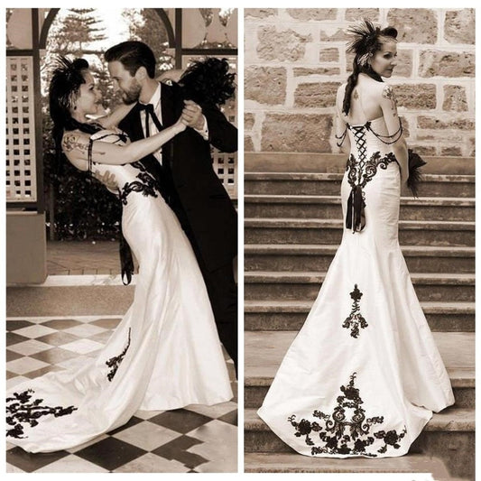 Gothic Mermaid Wedding Dresses 2022 Satin Black Lace Sweetheart sexy backless robes de mariee Vestidos De Novia Bridal Gown